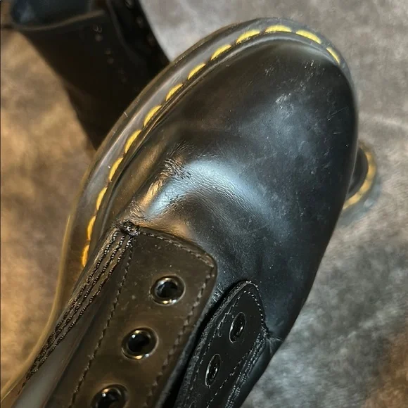 Black Glossy Leather Dr. Martens Boots Thick Soles - Picture 2 of 5